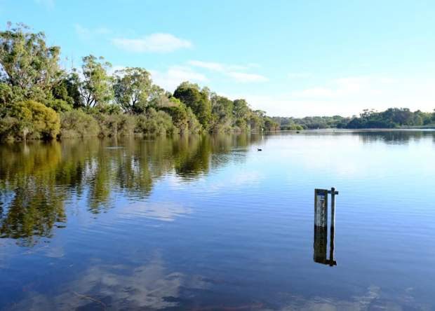 Lake Claremont