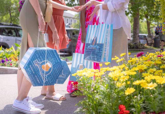 Shopping bags