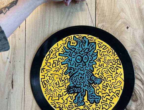 Art Together: Workshop: Painting Vinyl Records