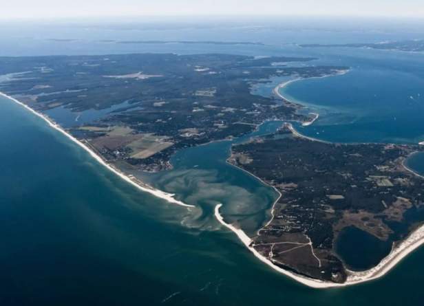 aerial of MV