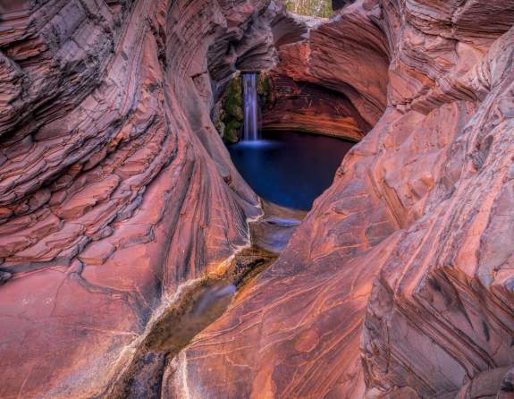 Landscape shot of Spa Pool, Hamersley Gorge in Karijini National Park