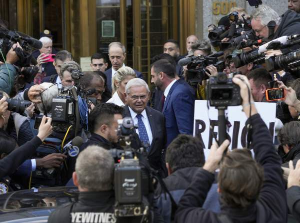 Sen. Menendez enters not guilty plea to a new conspiracy charge