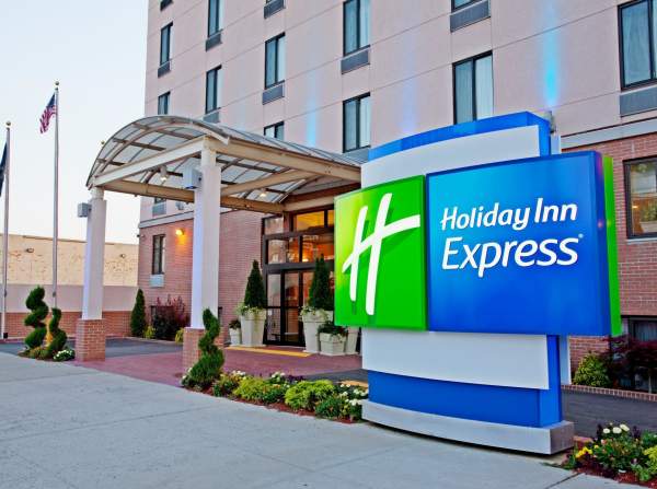 Holiday Inn Exp Ny-brooklyn An