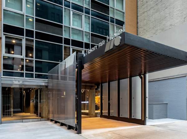 Henn na Hotel New York