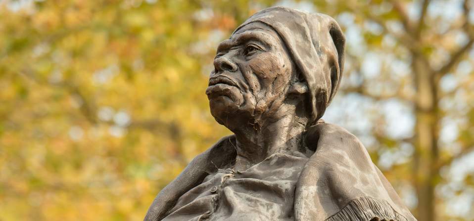Tubman Statue