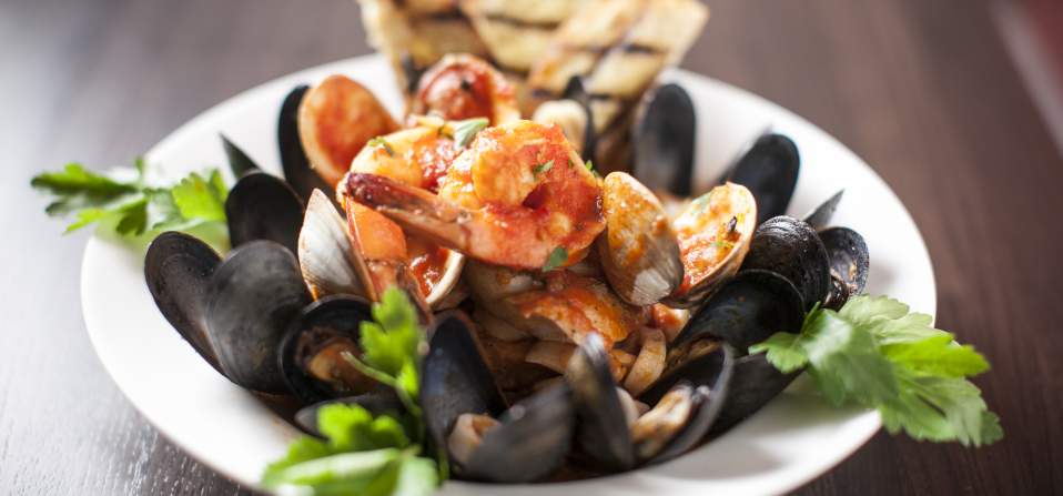 V&M Italian American Bistro