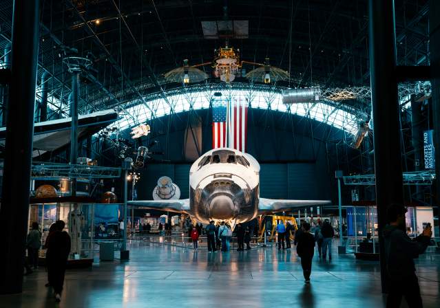 Space Shuttle Discovery