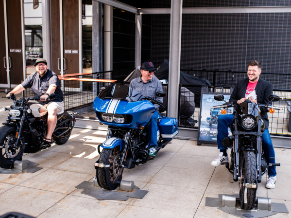 Video Thumbnail - youtube - Joshing Around Milwaukee - Harley-Davidson Museum (Episode 6)