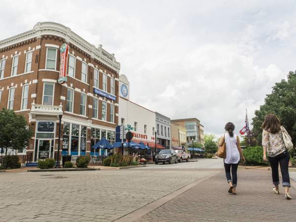Shopping in Bentonville AR: Discover our Stores and Boutiques
