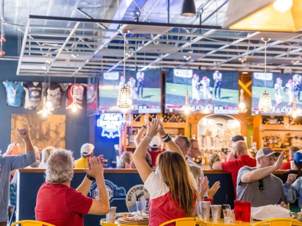 Plan Your Stay in Bentonville: Razorback Home Game Travel Guide