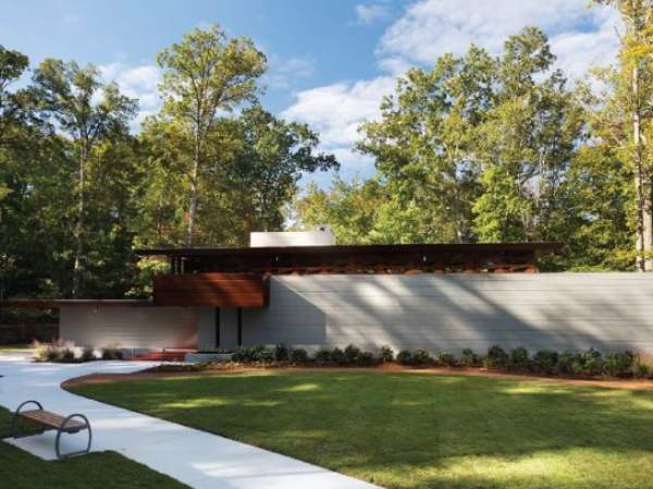 Frank Lloyd Wright Bachman-Wilson House