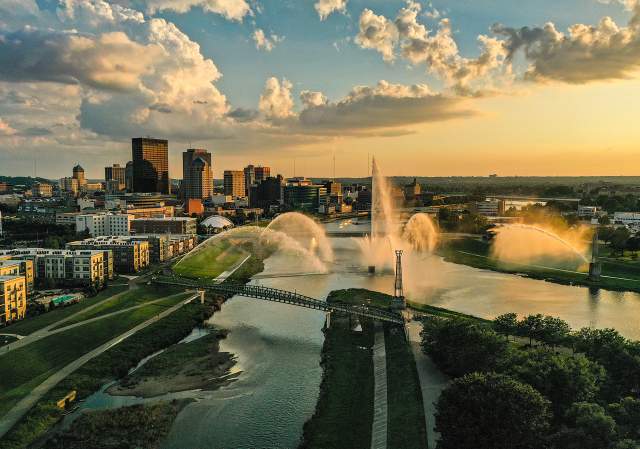 downtown Dayton skyline