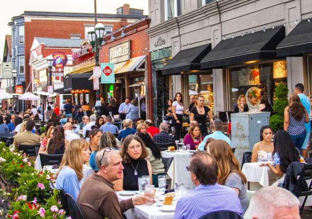 Federal Hill's "Al Fresco on the Hill" Returns