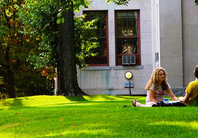 A Parent's Guide to College Move-In, Providence Style
