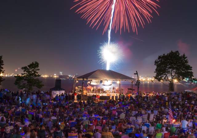 july 4th parades in ri