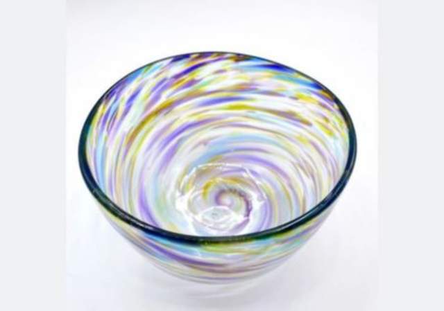 Make Your Own Blown Glass Floppy or Twisty Bowl - May 2026