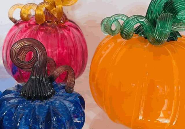 Make Your Own Pumpkin Class - October