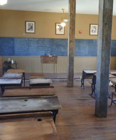 Hosanna School Museum Classroom