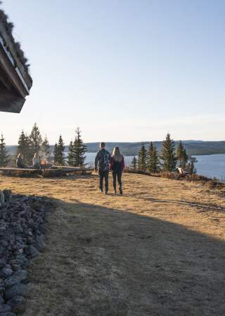 Utsikt og høststemning på Finnskogtoppen Spa- og Velværehotell