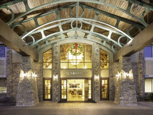 Marriott at Grand National front door