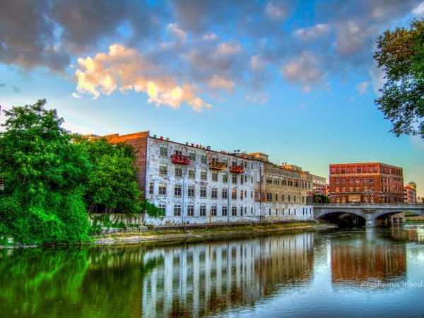 The Aurora Area Landscape Photography of Reeshema Wood - Welcome to the Aurora, Illinois Area
