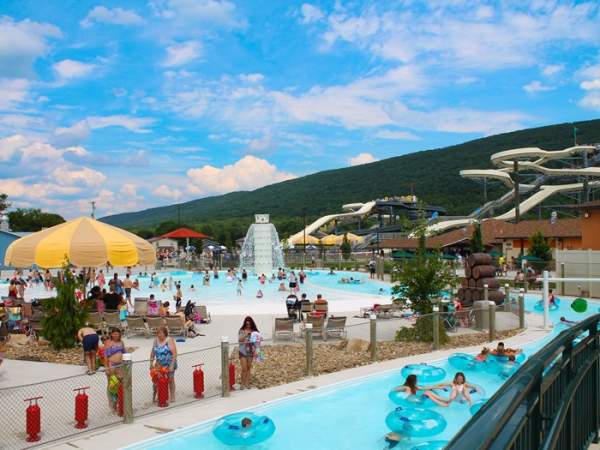 Water Park at DelGrosso's Amusement Park & Laguna Splash