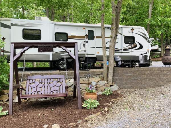 RV and campground swing