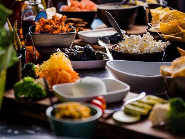 Embrace the Hygge: Ways to Get Cozy this Winter