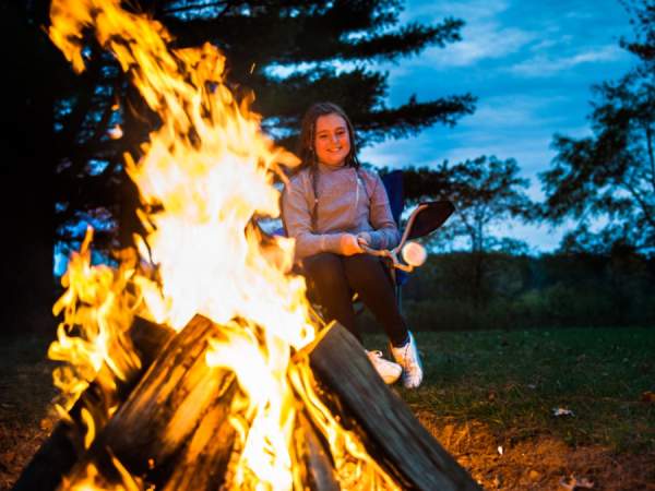 City & Stars: six stops to explore near Pittock Conservation Area on your next camping trip