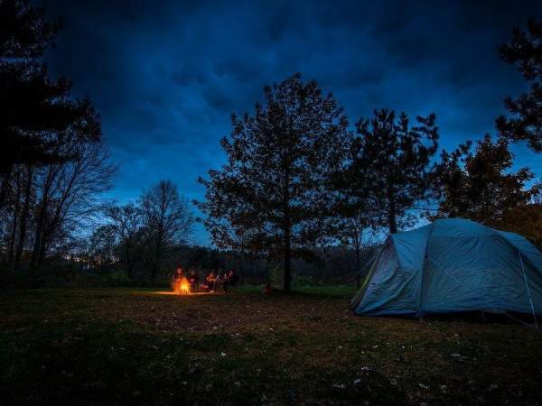 3 Epic Pie Iron Combos to Kick Up Camping Season with Mike Gibson