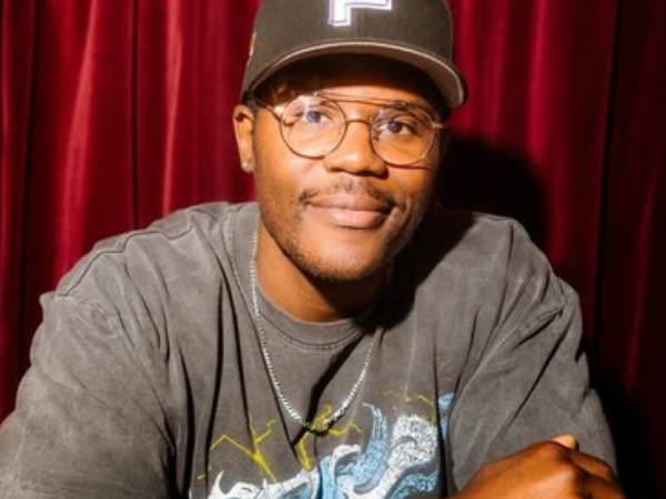 Monroe Martin @ The Comedy Vault