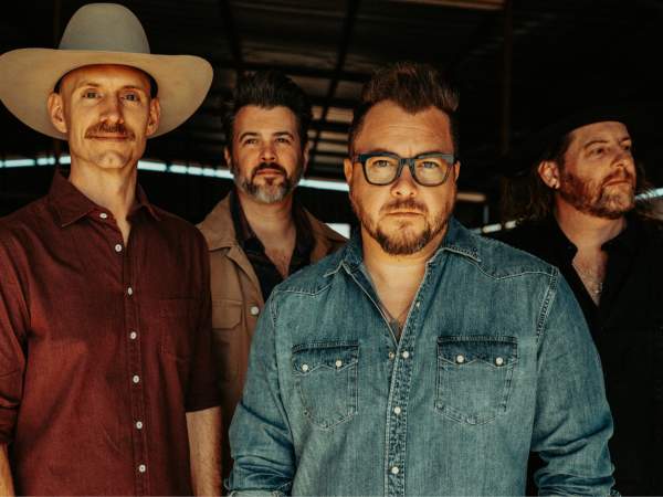 Eli Young Band at Hollywood Casino Aurora