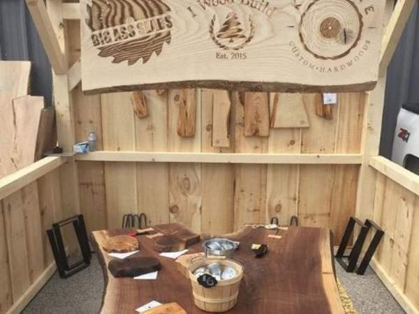 Big Ass Slabs - Chainsaw Milling and Timberwork