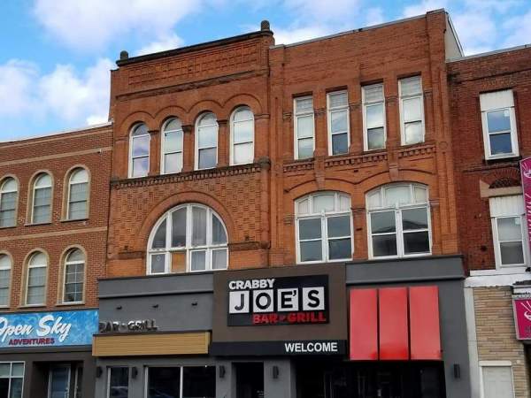 Crabby Joes Bar & Grill