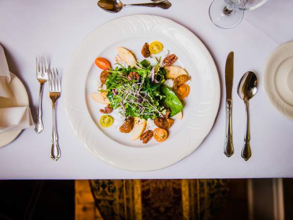 Elm Hurst Inn Mansion Restaurant