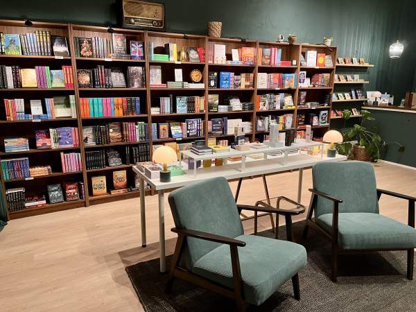 Hidden Gem Book Co.