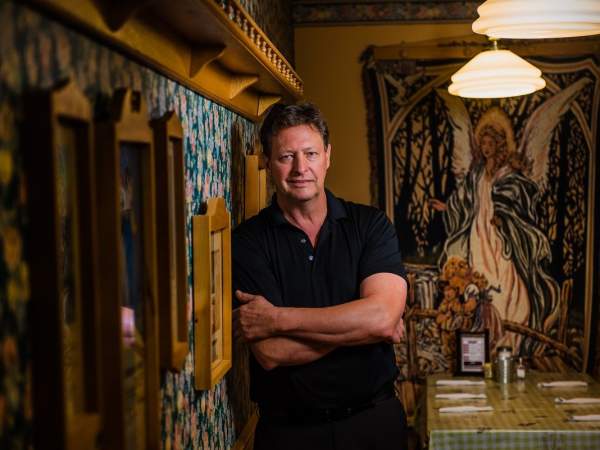 Quehl's Family Restaurant & Catering