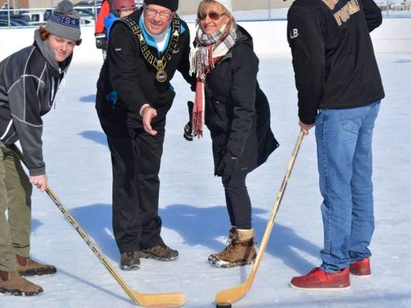 Tillsonburg Outdoor Rink & Basketball Court: J.L. Scott McLean Outdoor Recreation Pad