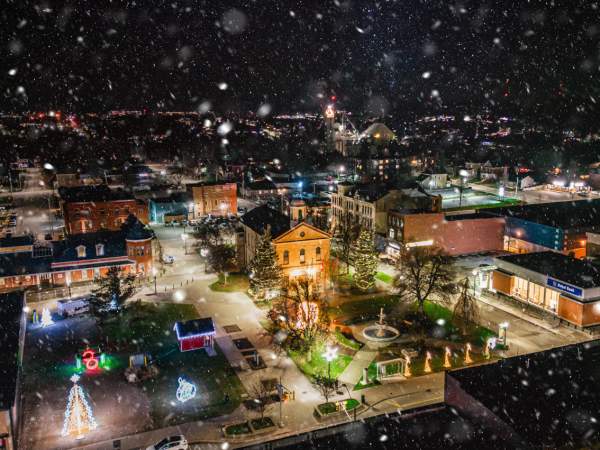 Lighting of Museum Square