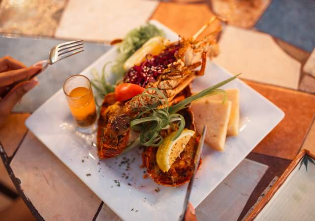 A Food Lover's Guide to Kingston with @bySimoneMichelle