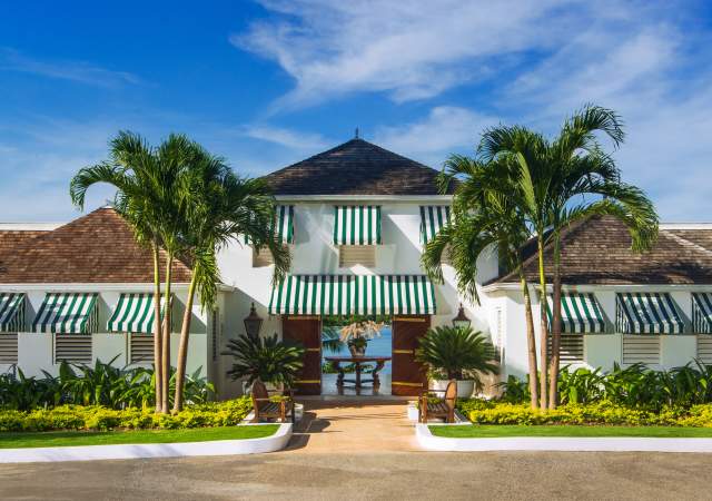 Round Hill Resort Hosts the Iconic Sports Illustrated Swimsuit Issue