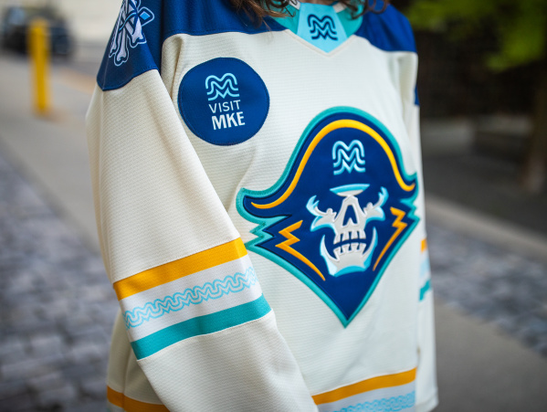 Milwaukee Admirals and Visit Milwaukee Raise $16,000 for Hospitality Scholarships