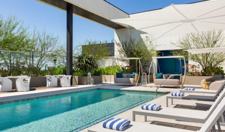 The Viv Hotel Anaheim, a Tribute Portfolio Hotel Poolside