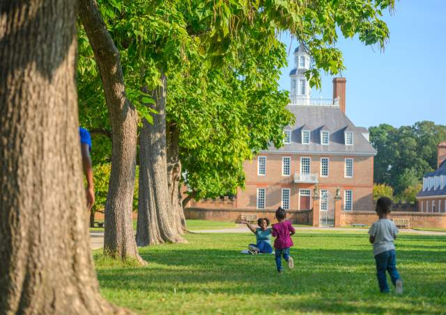 Mom-Approved Moments: How To Celebrate Mother's Day in Williamsburg