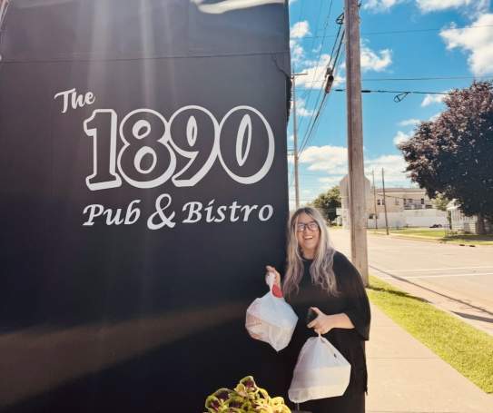Hudak & the City: 1890 Pub