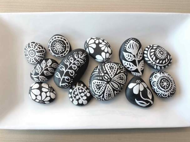 Art & Sip: Floral Rock Printing