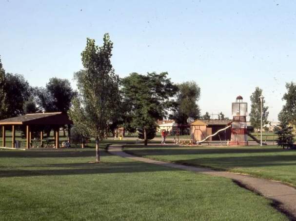 Lanyon Park Historic Walking Tour