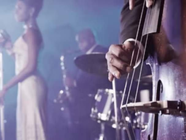 Jazz on the front porch featuring kyle ussery duo