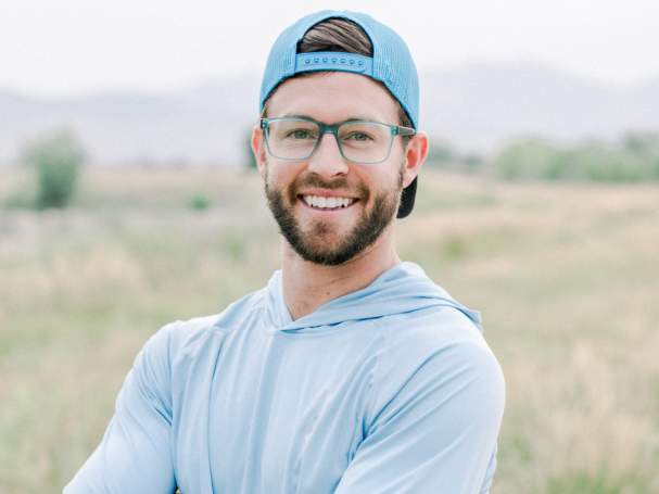 All-Level Flow & Restorative Yoga