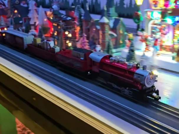 Sugar Mill Antiques & Vintage Depot Train Display